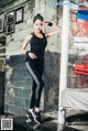 Beautiful Yoon Ae Ji poses glamor in gym fashion photos (56 photos) P13 No.9619f3