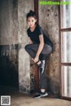 Beautiful Yoon Ae Ji poses glamor in gym fashion photos (56 photos) P48 No.0905ac