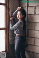 Beautiful Yoon Ae Ji poses glamor in gym fashion photos (56 photos) P29 No.401f39