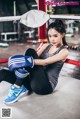 Beautiful Yoon Ae Ji poses glamor in gym fashion photos (56 photos) P35 No.505d39